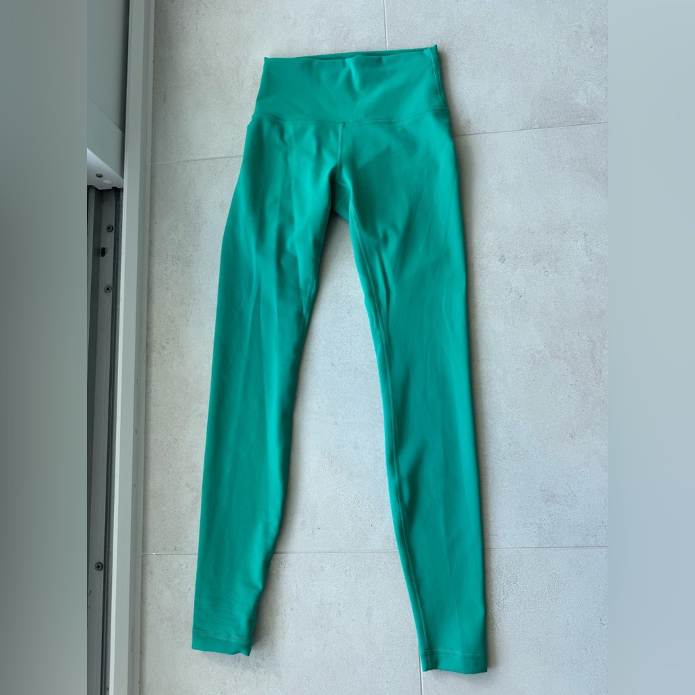 Lululemon Athletica Vibrant Green Leggings